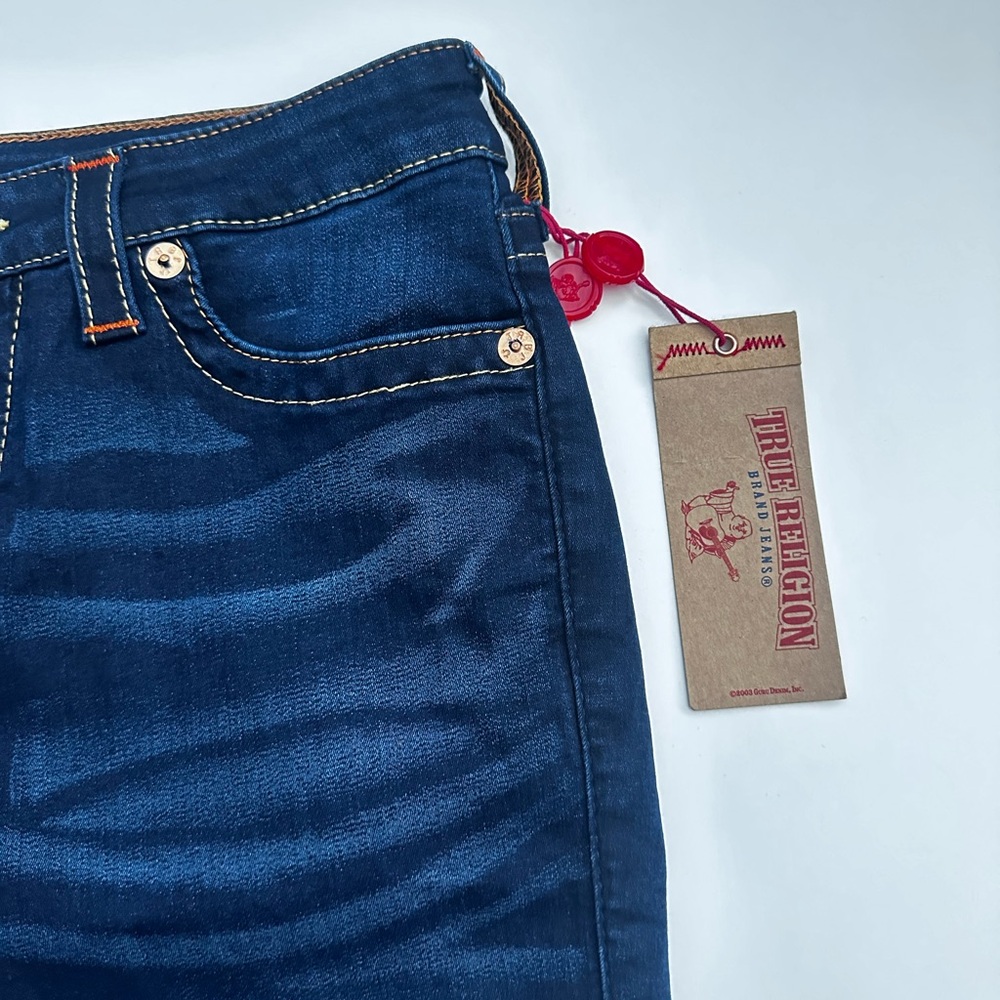 True Religion - Picture 2 of 8